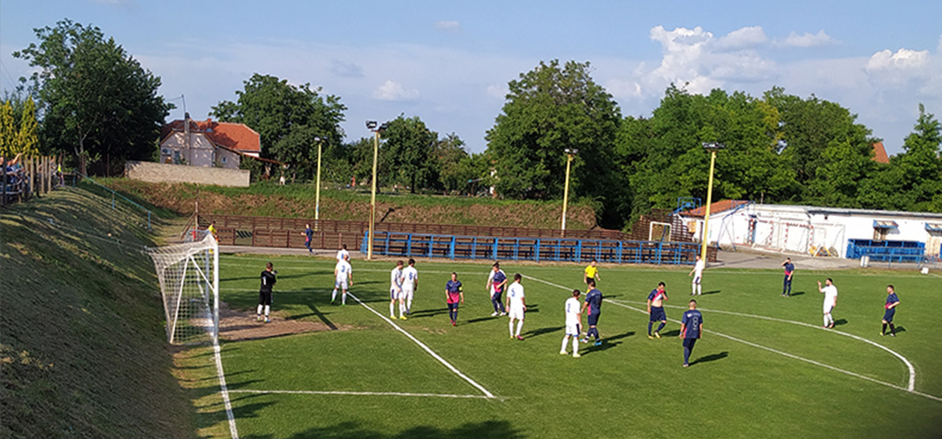 Колонија поражена у Идвору