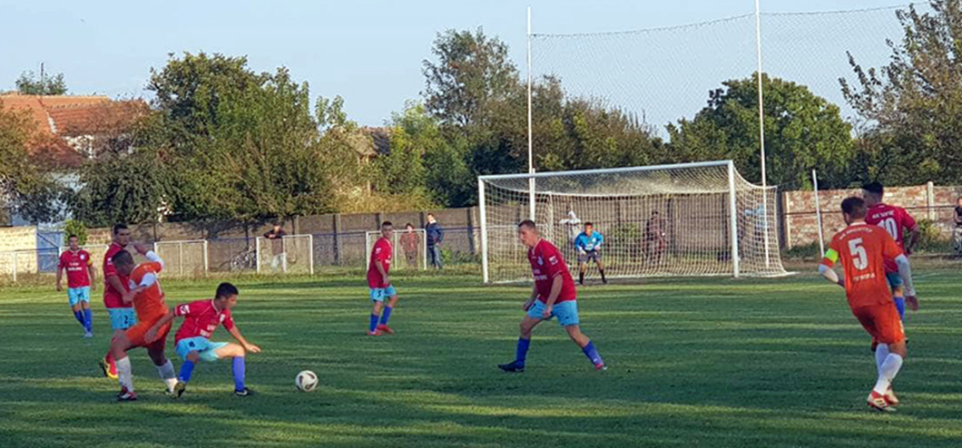 Општински куп: Раднички на Пролетер, Јединство на Борац у полуфиналима