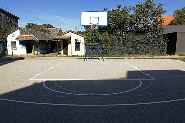Нов излед терена за баскет код зграде „Суда“ у Ковину