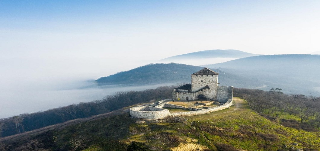 АВАНТУРА НА ВРШАЧКОМ БРЕГУ